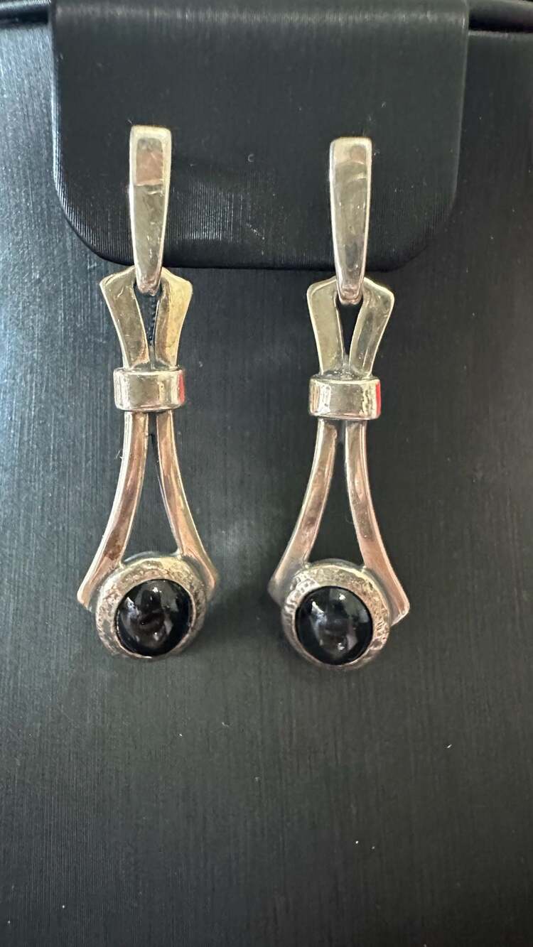 James Avery Retired Sterling Silver & Onyx Dangle Earrings